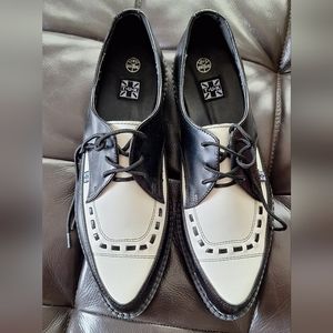 TUK two tone pointed creepers NEW